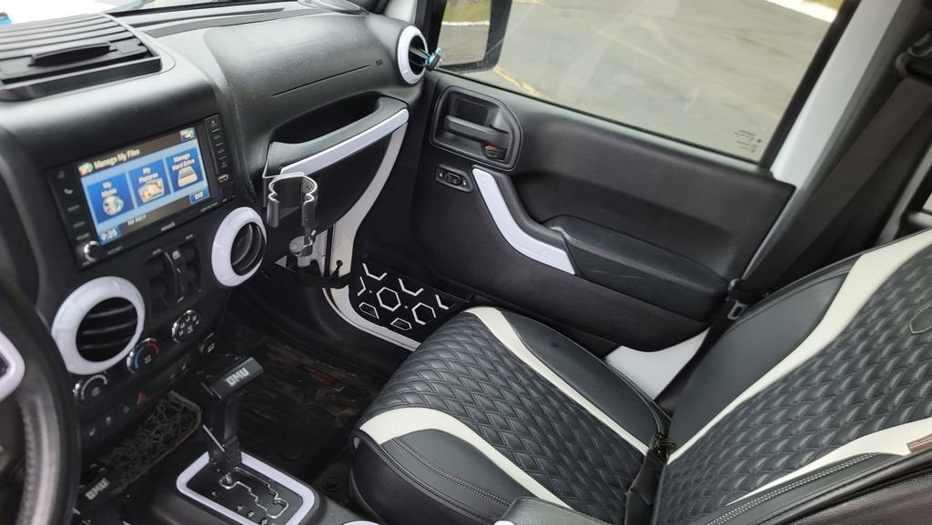 2015 Jeep Wrangler Unlimited Altitude