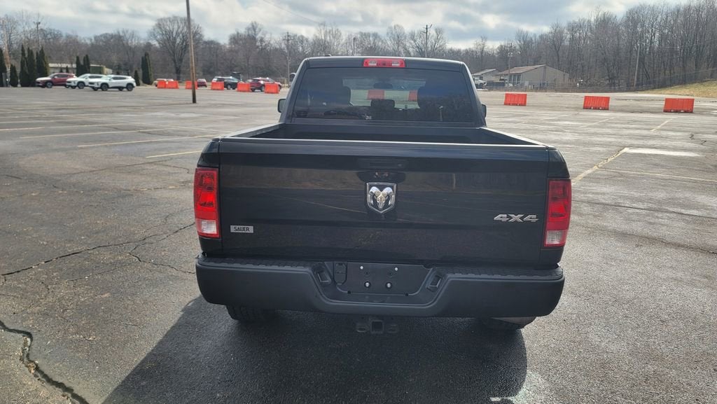 2017 RAM 1500 Express Quad Cab 4x4 6'4" Box