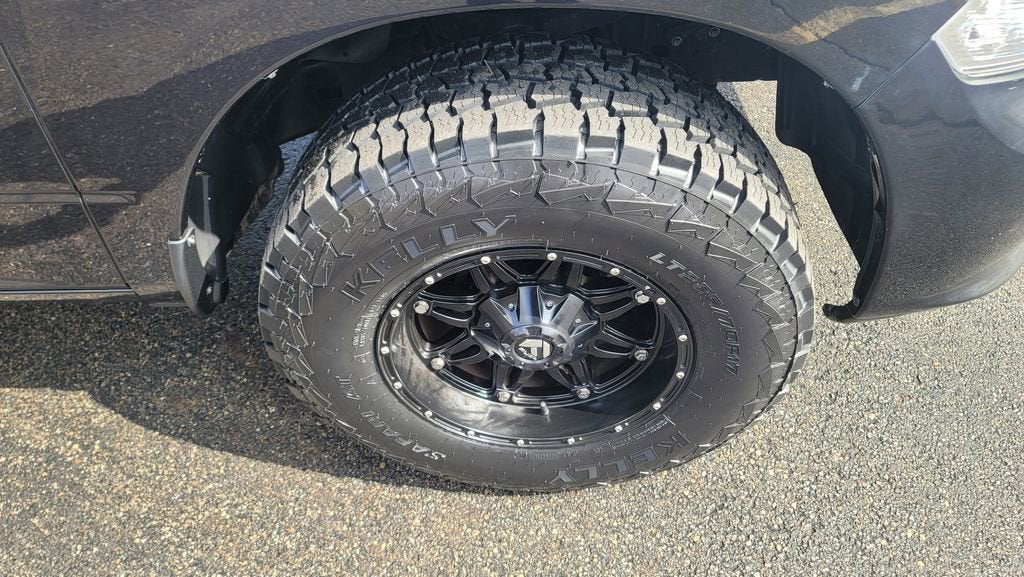 2017 RAM 1500 Express Quad Cab 4x4 6'4" Box