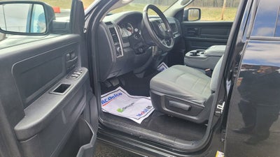 2017 RAM 1500 Express Quad Cab 4x4 6'4" Box