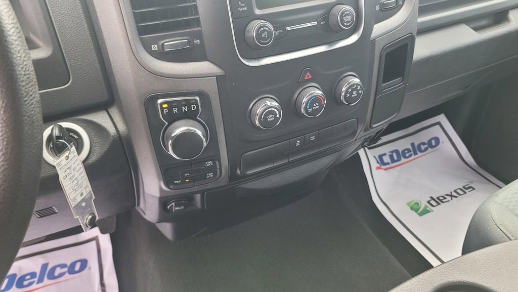 2017 RAM 1500 Express Quad Cab 4x4 6'4" Box