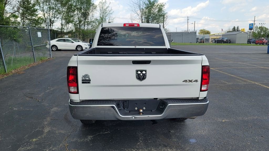 2021 RAM 1500 Classic SLT Crew Cab 4x4 6'4" Box