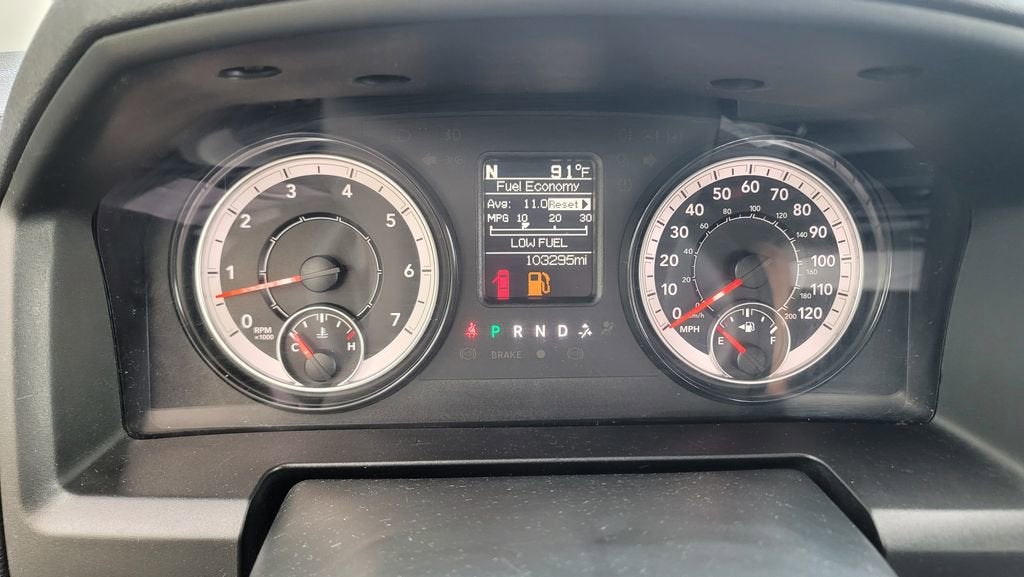2021 RAM 1500 Classic SLT Crew Cab 4x4 6'4" Box