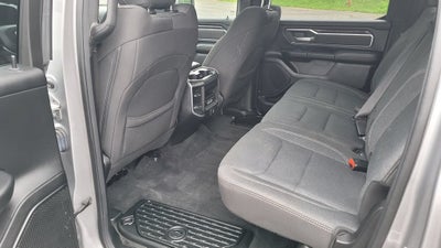 2020 RAM 1500 Big Horn Crew Cab 4x4 6'4" Box