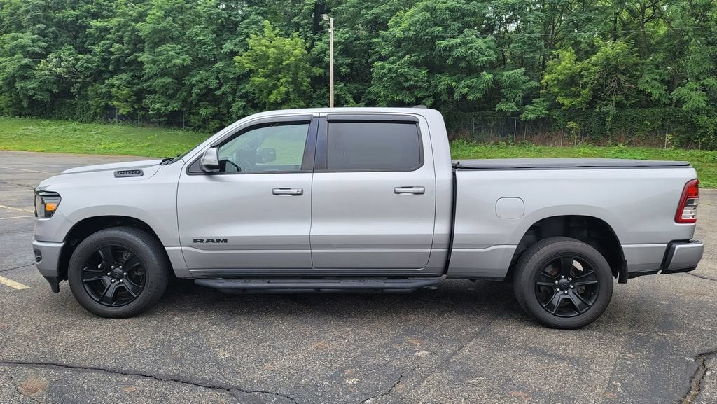 2020 RAM 1500 Big Horn Crew Cab 4x4 6'4" Box