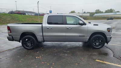2020 RAM 1500 Big Horn Crew Cab 4x4 5'7" Box
