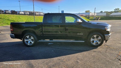 2023 RAM 1500 Laramie Crew Cab 4x4 5'7" Box