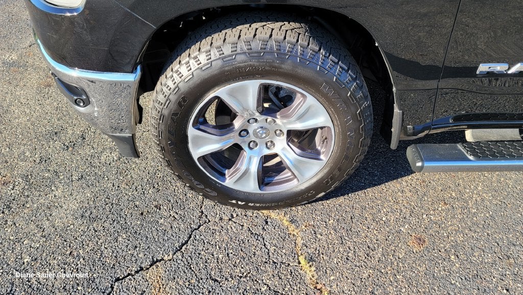 2023 RAM 1500 Laramie Crew Cab 4x4 5'7" Box
