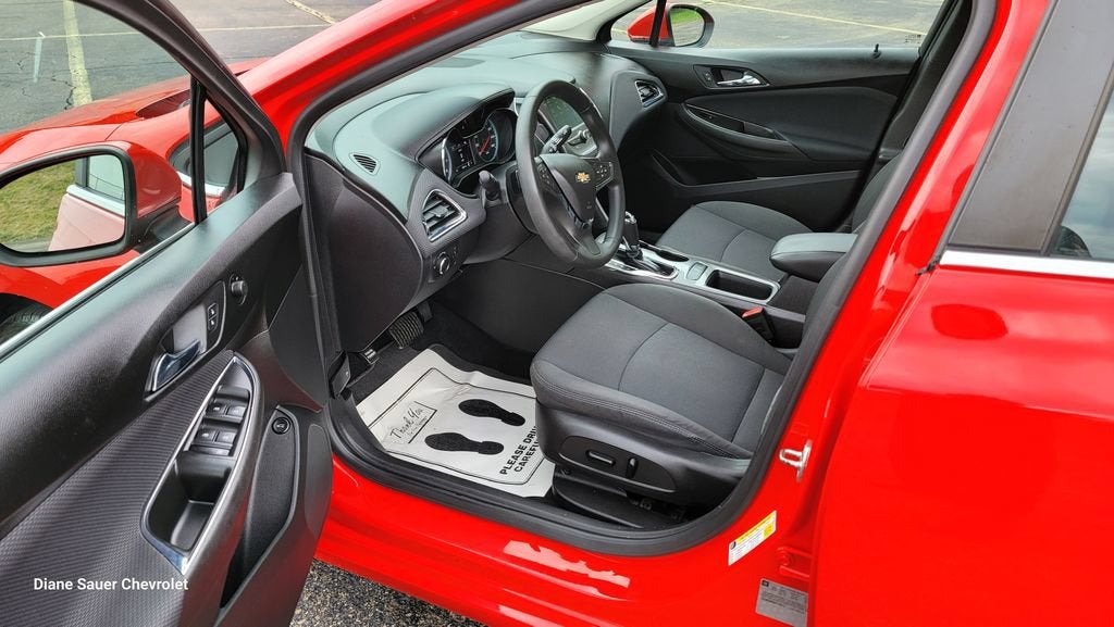2017 Chevrolet Cruze LT