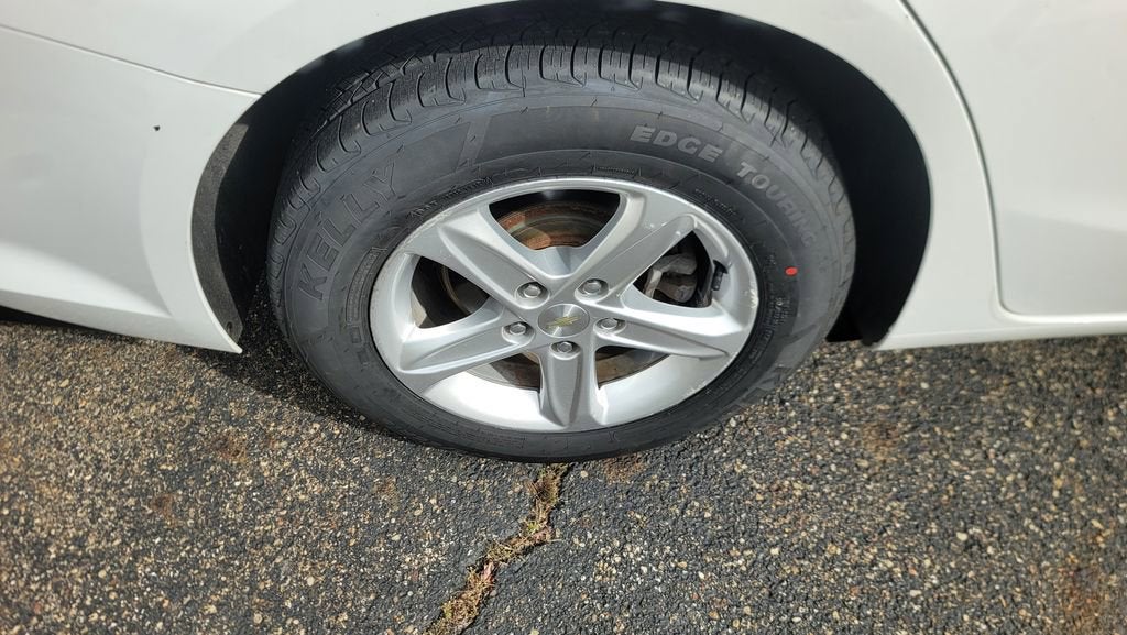 2019 Chevrolet Malibu LS