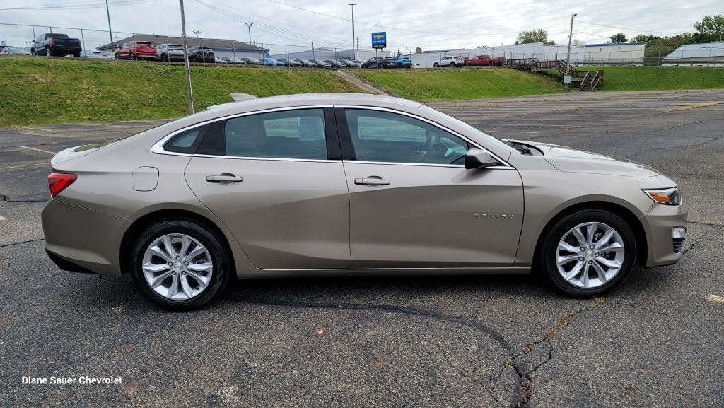 2023 Chevrolet Malibu 1LT - Photo 14