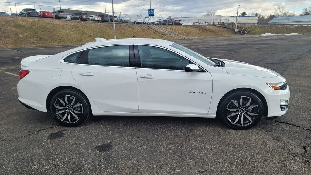 2024 Chevrolet Malibu RS