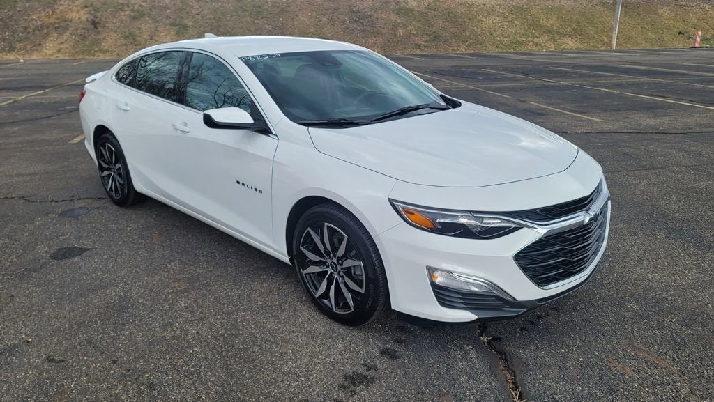 2024 Chevrolet Malibu RS