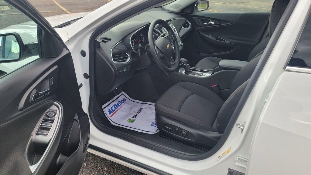 2024 Chevrolet Malibu RS