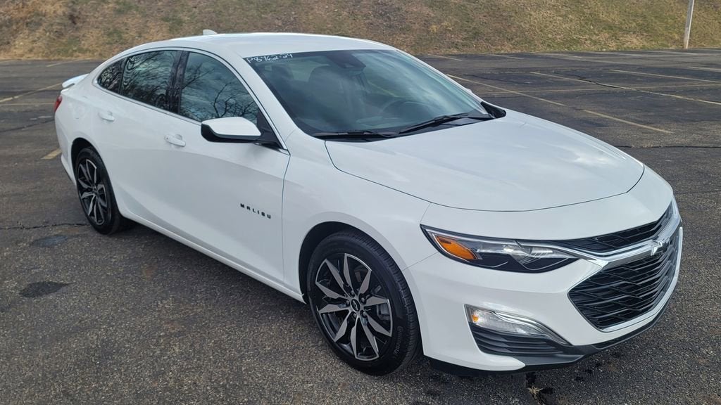 2024 Chevrolet Malibu RS