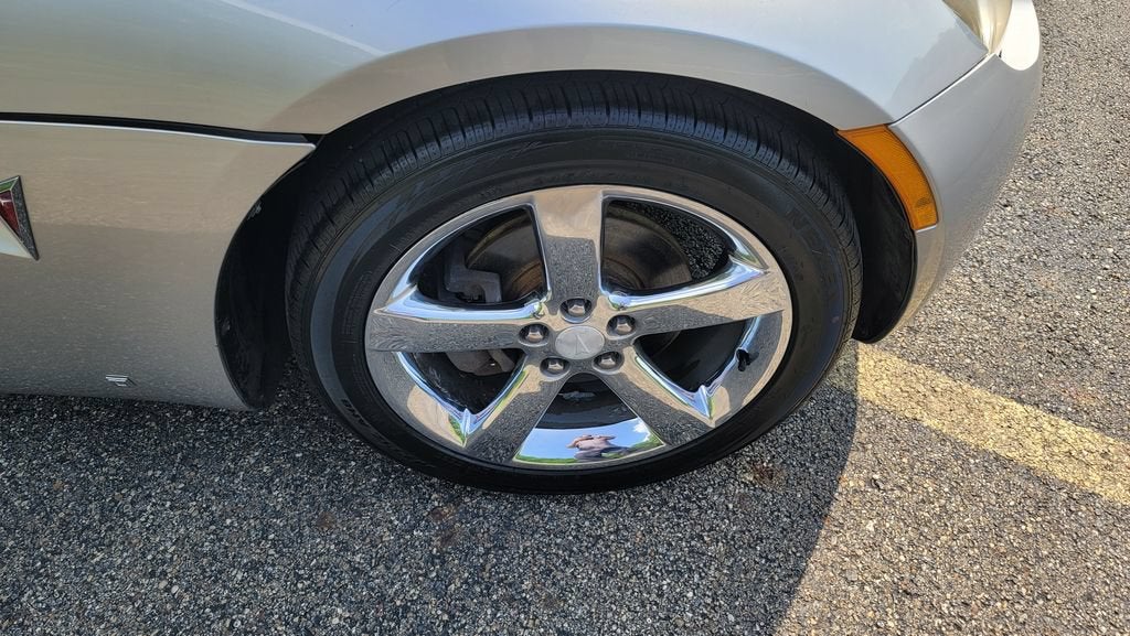 2007 Pontiac Solstice Base