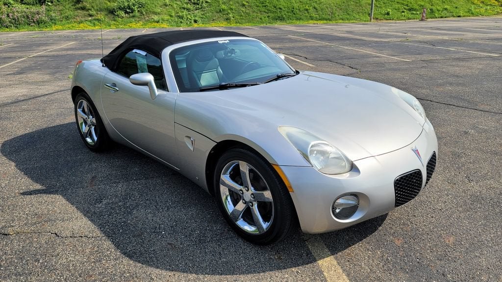 2007 Pontiac Solstice Base