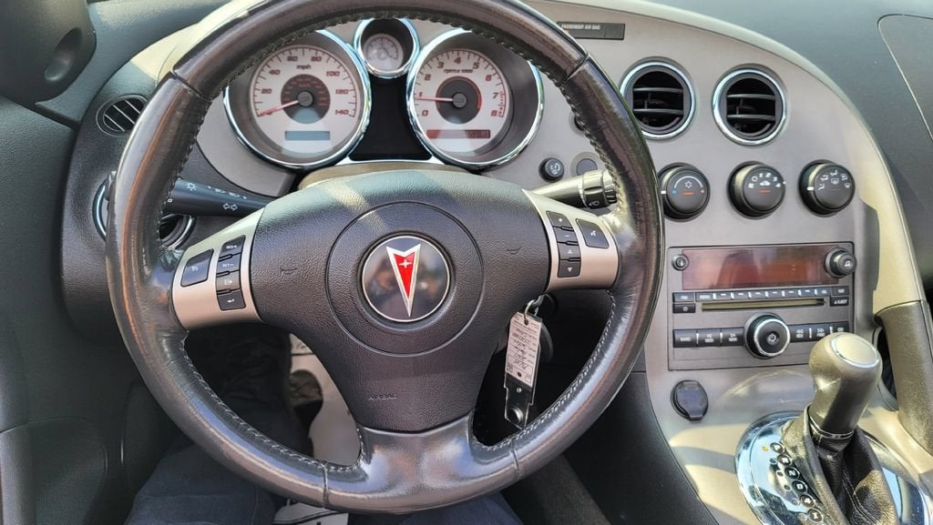 2007 Pontiac Solstice Base