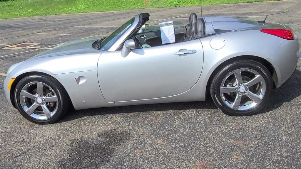 2007 Pontiac Solstice Base
