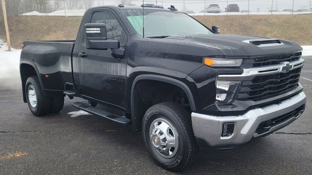 2024 Chevrolet Silverado 3500 HD LT DRW