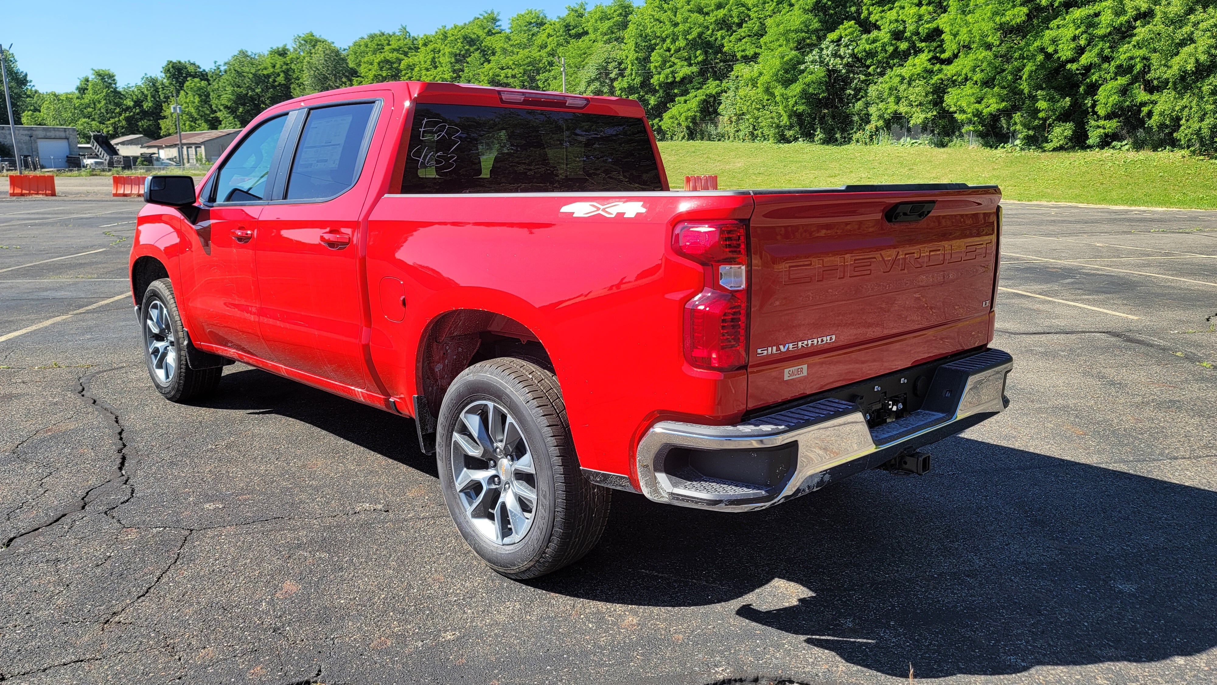 2026 Chevrolet Silverado 1500 LT (2FL)