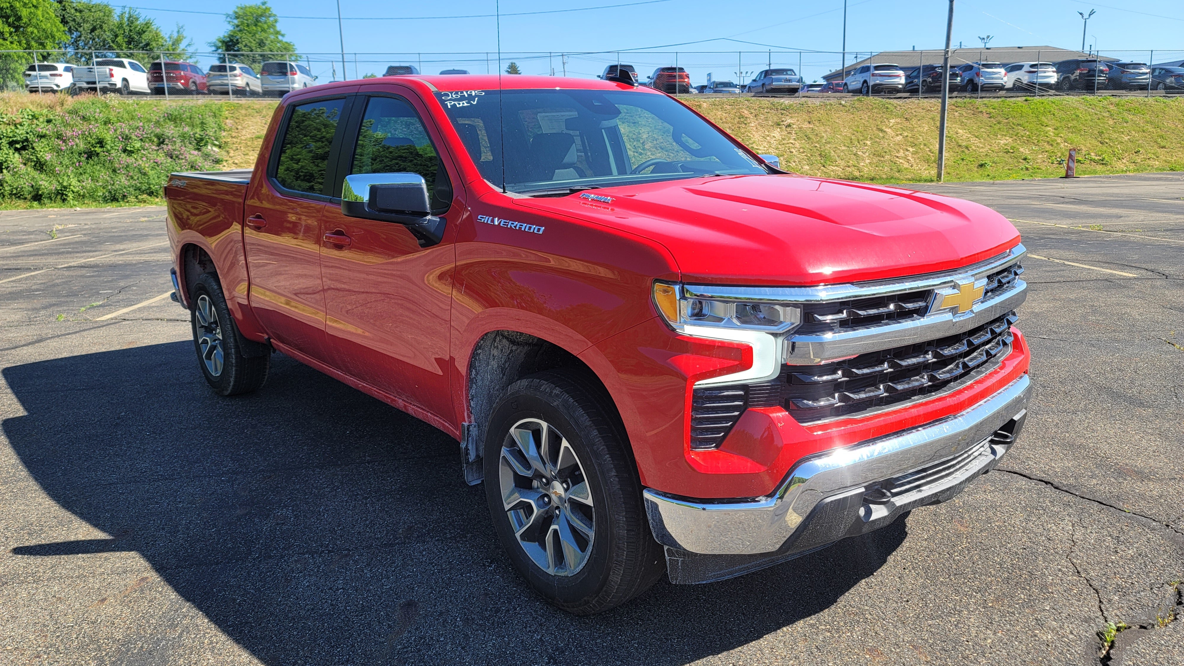2026 Chevrolet Silverado 1500 LT (2FL)