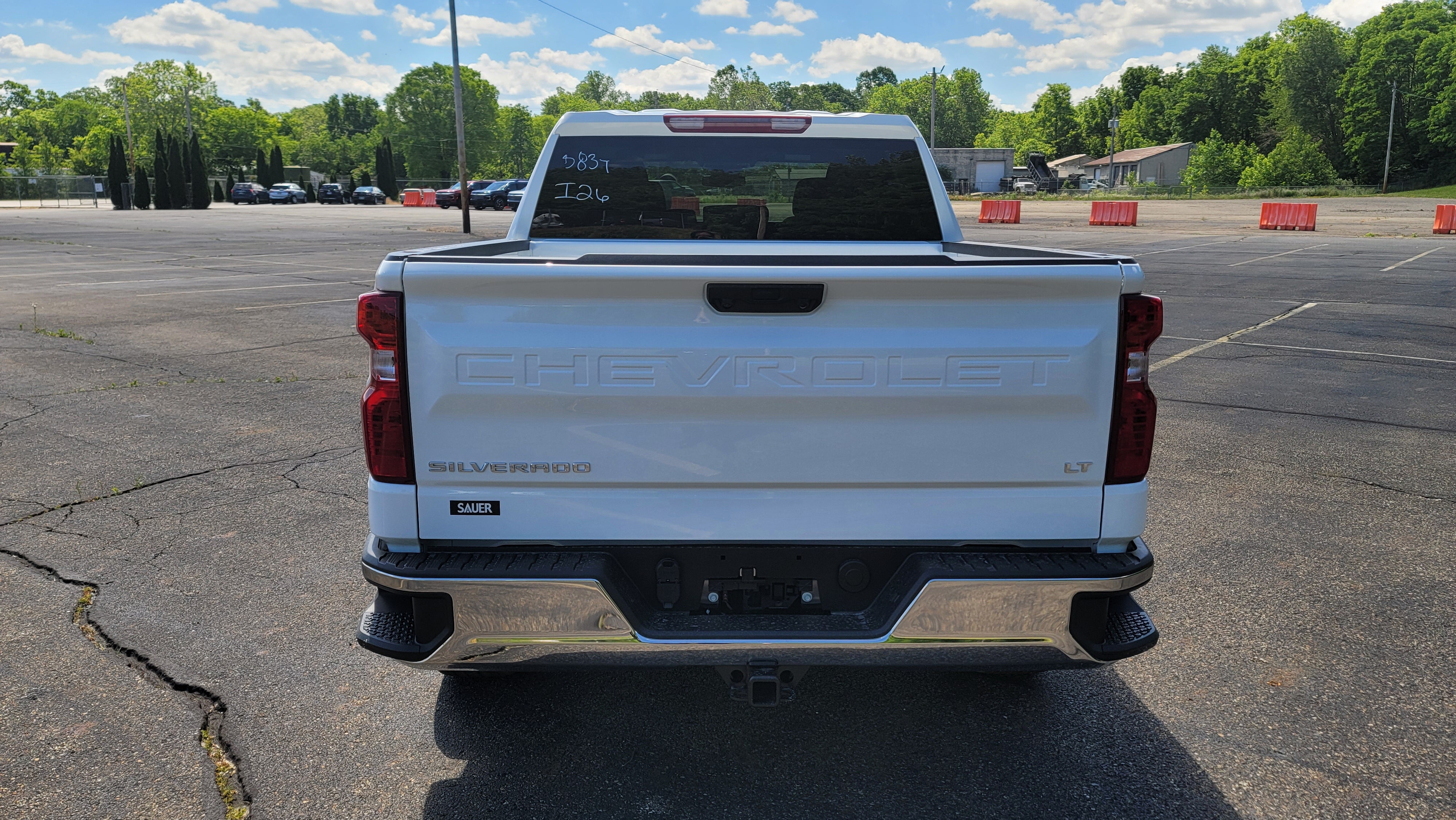 2026 Chevrolet Silverado 1500 LT (2FL)