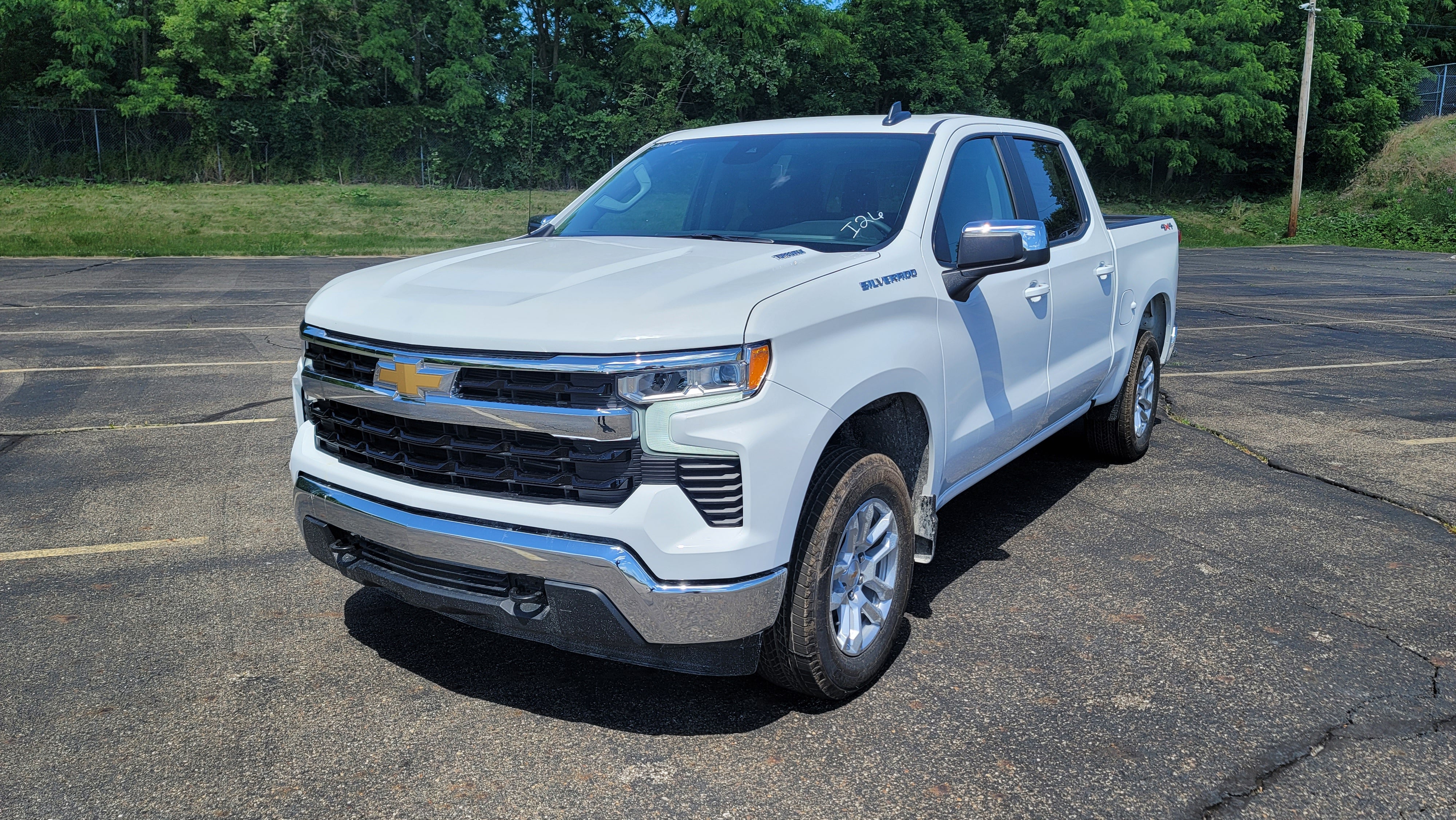 2026 Chevrolet Silverado 1500 LT (2FL)
