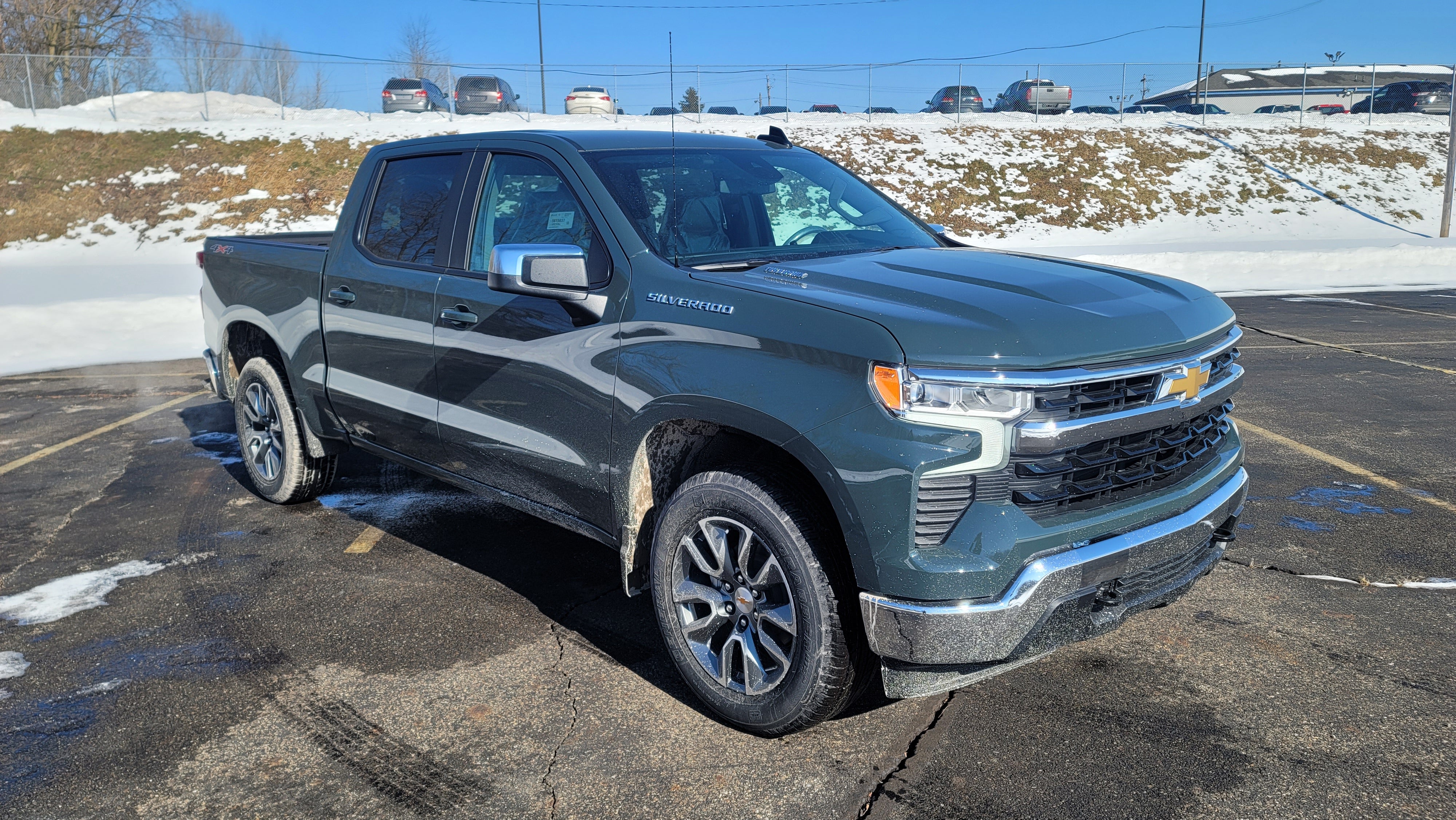 2026 Chevrolet Silverado 1500 LT (2FL)