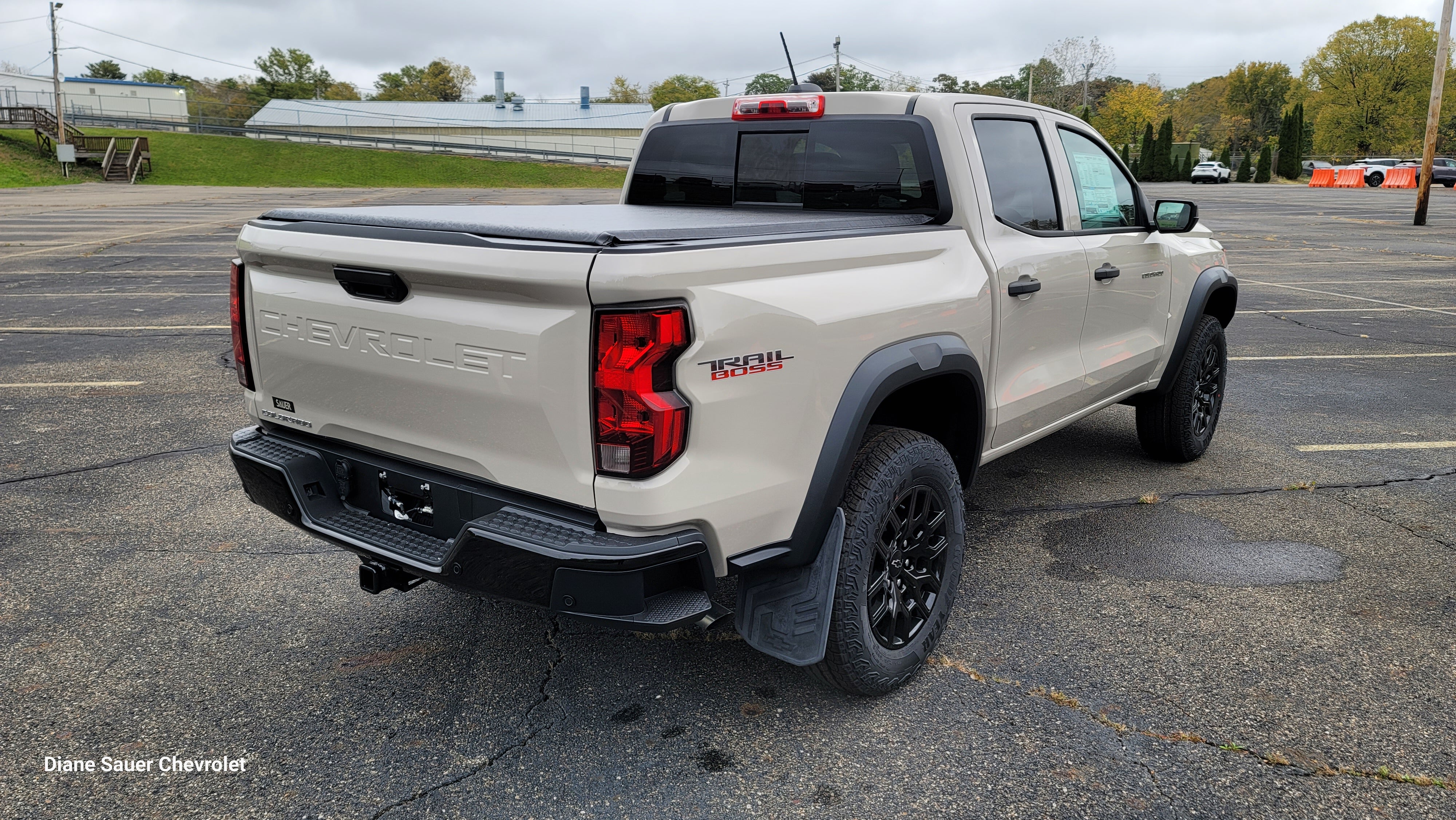 2026 Chevrolet Colorado Trail Boss - Photo 12