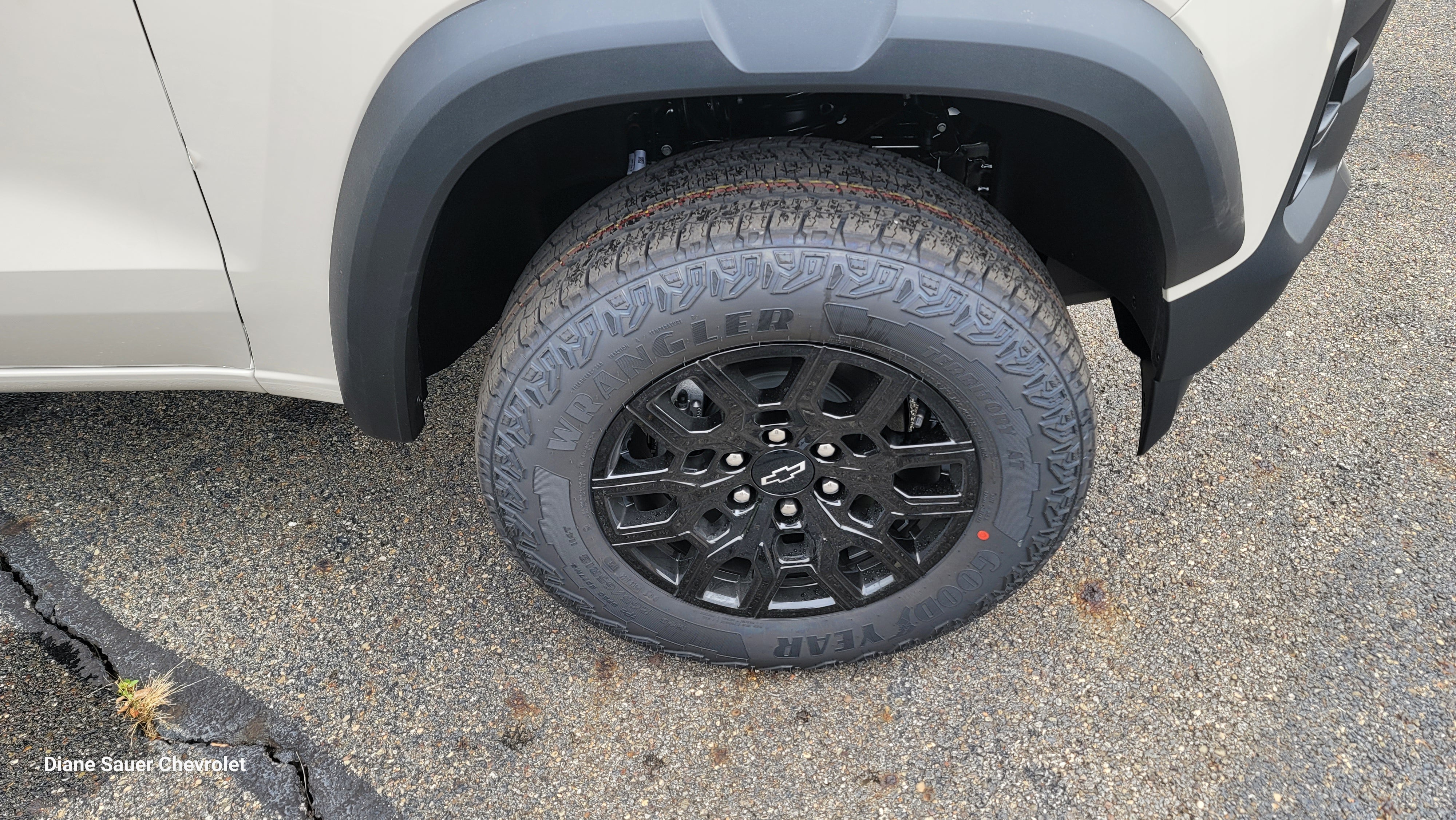 2026 Chevrolet Colorado Trail Boss - Photo 15