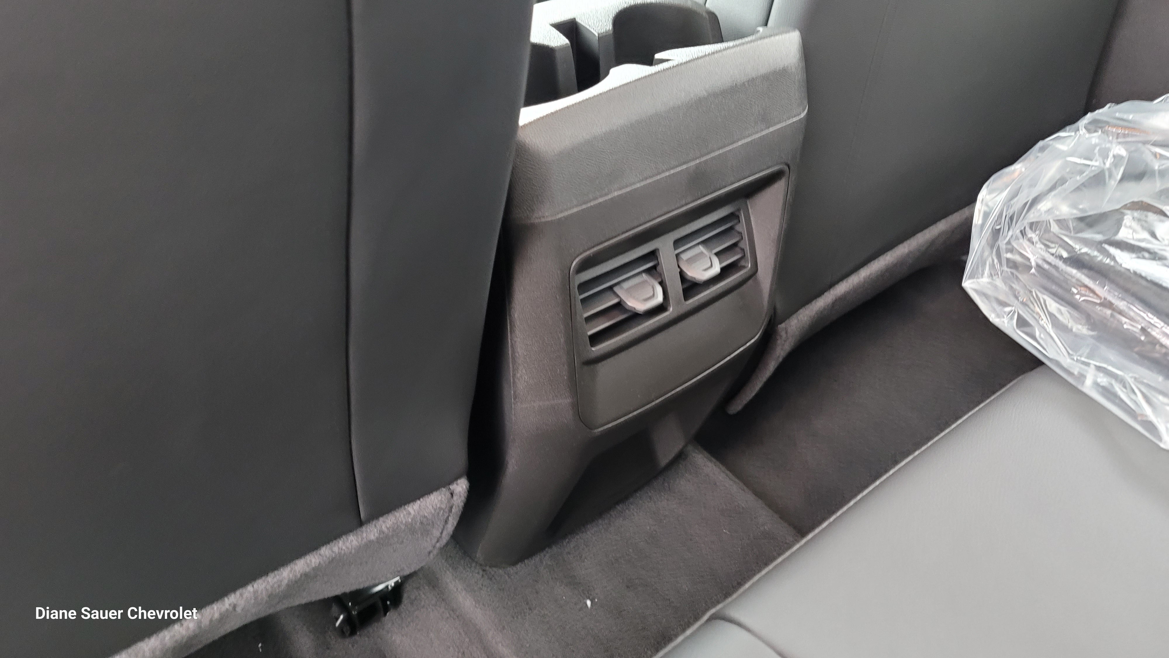 2026 Chevrolet Colorado Trail Boss - Photo 25