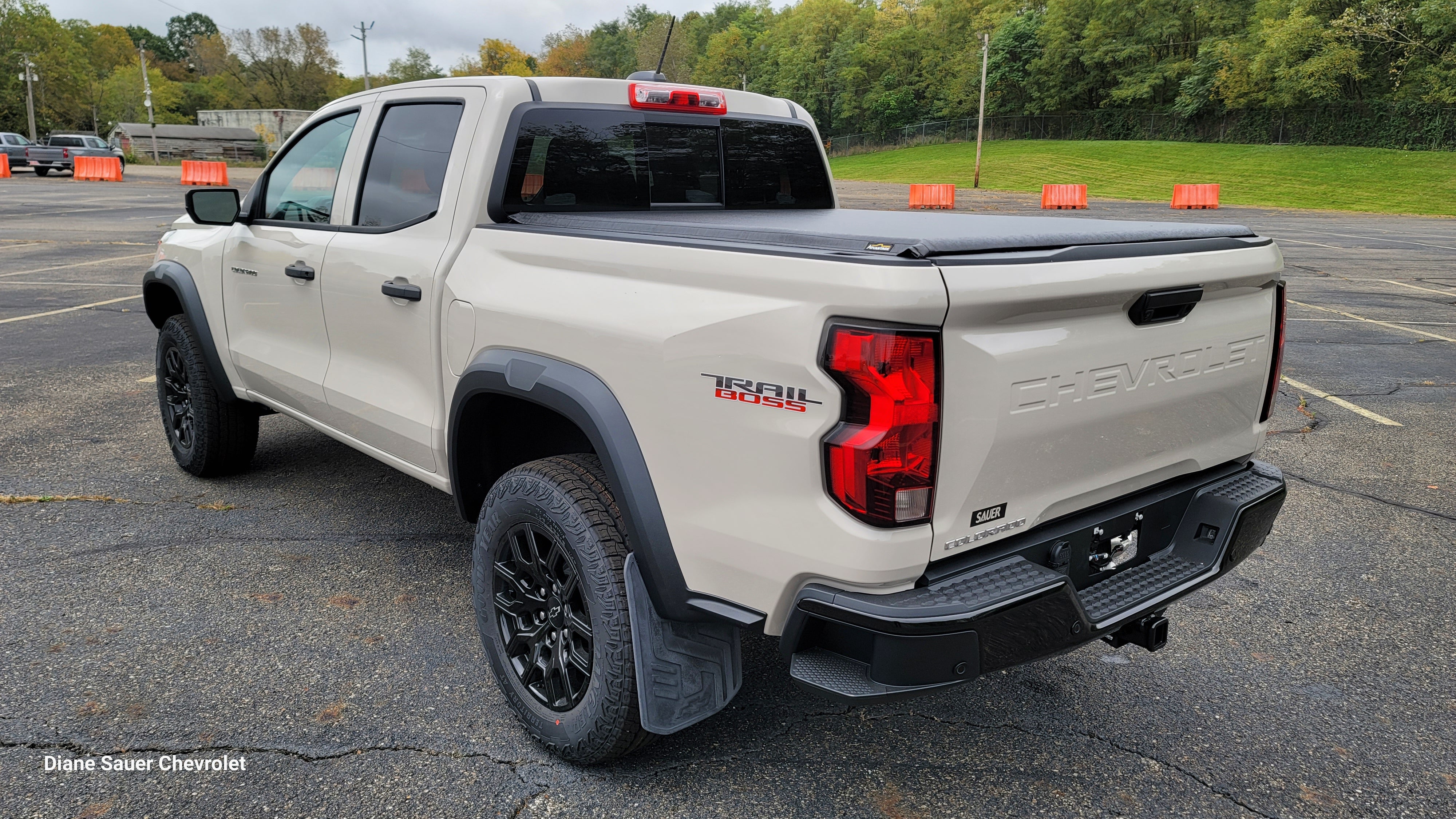 2026 Chevrolet Colorado Trail Boss - Photo 9