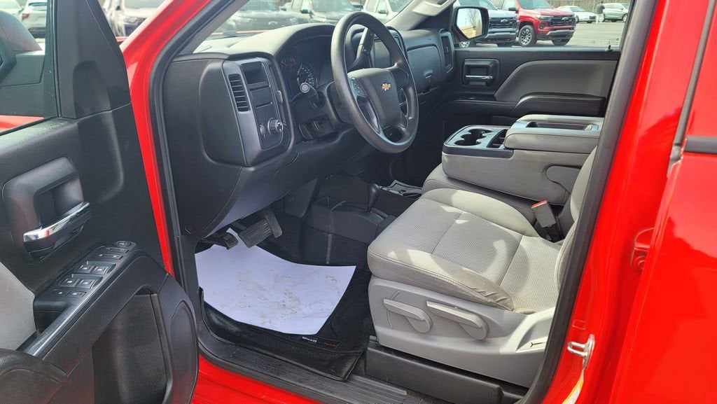 2018 Chevrolet Silverado 1500 Custom