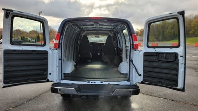 2025 Chevrolet Express Cargo 2500 WT