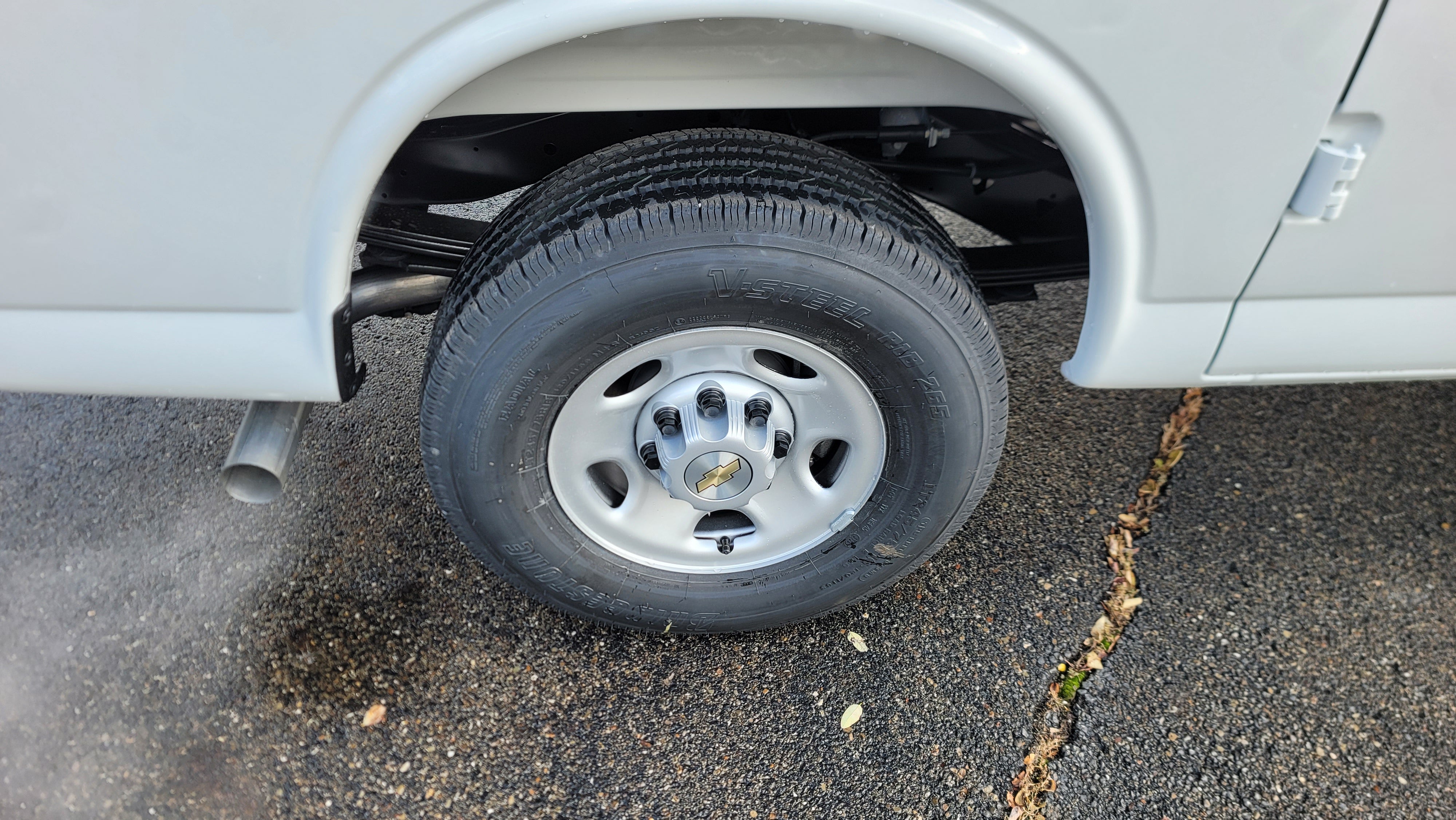 2025 Chevrolet Express Cargo 2500 WT