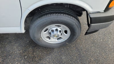 2025 Chevrolet Express Cargo 2500 WT