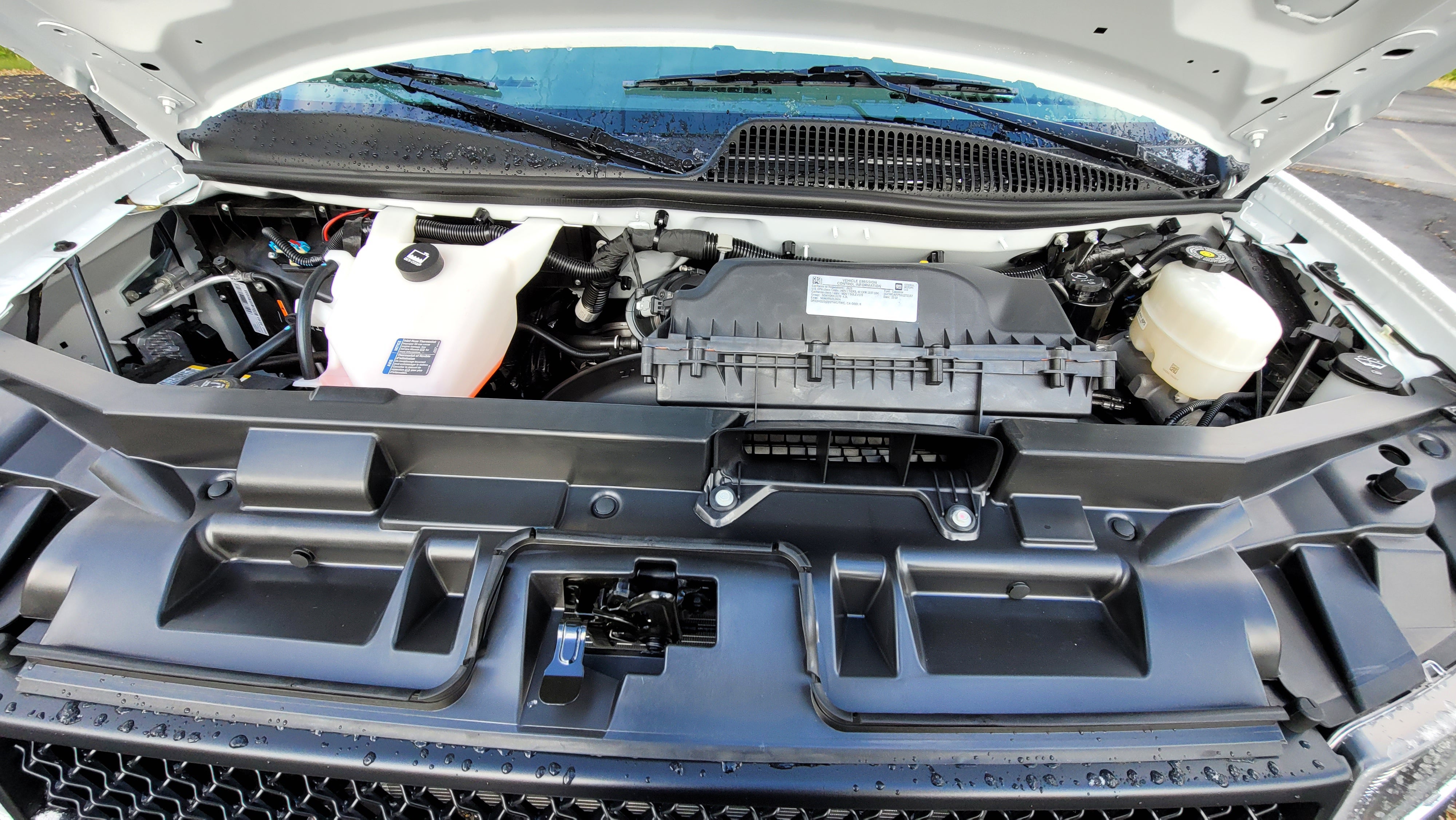 2025 Chevrolet Express Cargo 2500 WT