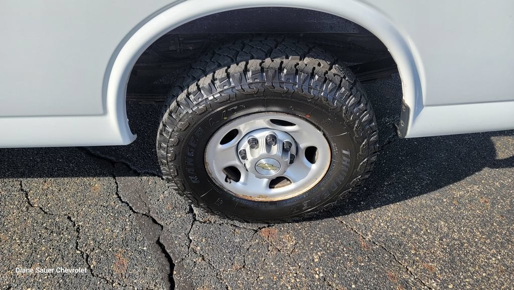 2021 Chevrolet Express Cargo 2500 RWD 2500 Regular Wheelbase WT