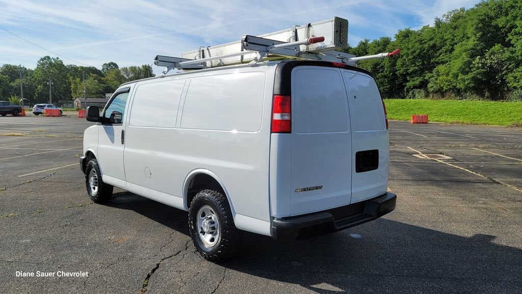 2021 Chevrolet Express Cargo 2500 RWD 2500 Regular Wheelbase WT