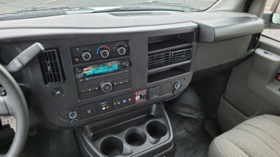 2025 Chevrolet Express Cargo WT