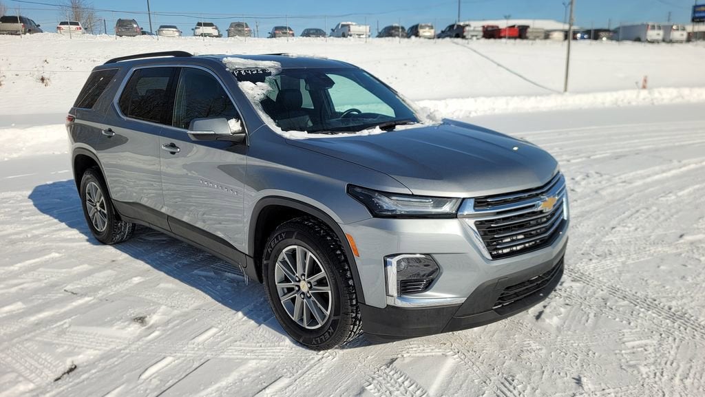 2023 Chevrolet Traverse LT Leather