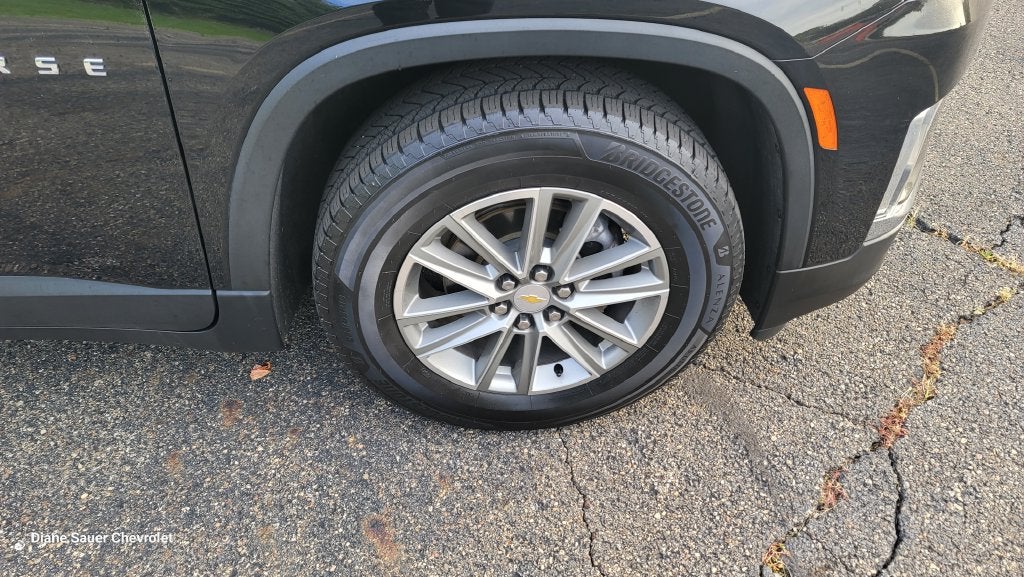2023 Chevrolet Traverse 1LT - Photo 15