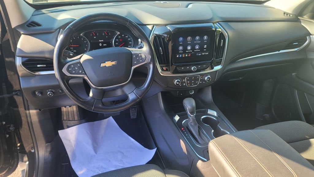 2021 Chevrolet Traverse LT Cloth