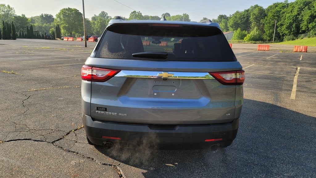 2021 Chevrolet Traverse LT Leather