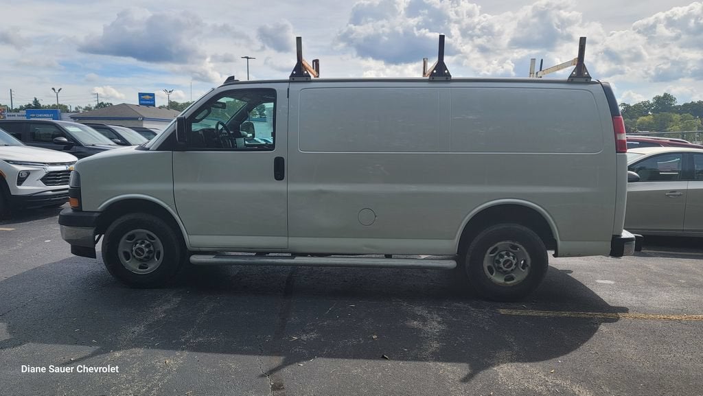 2021 GMC Savana Cargo 2500 RWD 2500 Regular Wheelbase Work Van