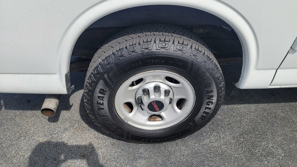 2017 GMC Savana Cargo 2500 Work Van