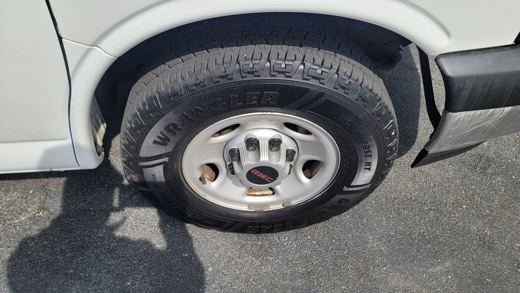 2017 GMC Savana Cargo 2500 Work Van