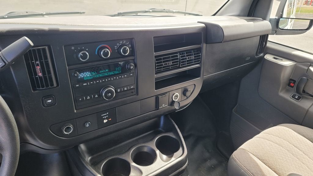 2017 GMC Savana Cargo 2500 Work Van