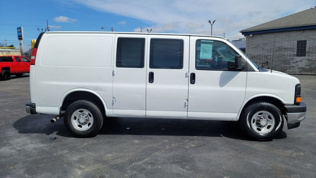 2017 GMC Savana Cargo 2500 Work Van